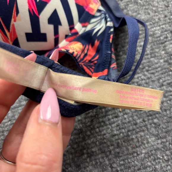 PINK by Victoria’s Secret Women’s Wear Everywhere Push-Up Bra Tropical print 32B - Picture 9 of 10